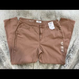 New Sonoma Curvy Skinny jeans